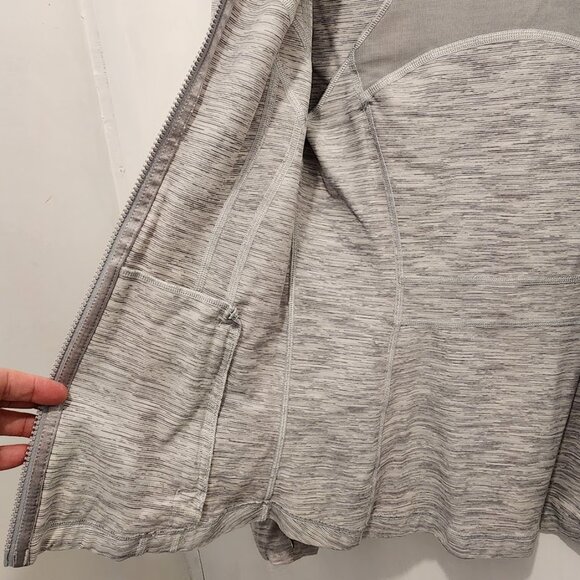 Lululemon Define Jacket Women's Size 6 Light Gray We Are From Space Pattern - Picture 11 of 13
